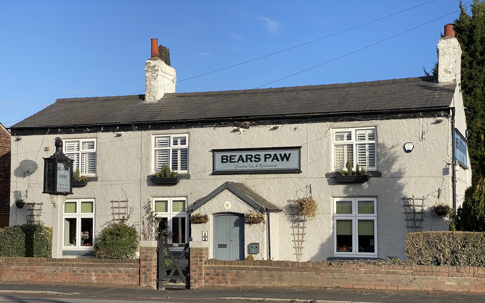 2022.01 Bears Paw 16x10